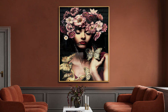 Schilderij met kristallen en lijst 80x120 Vrouw met vlinderkrans (Glas)