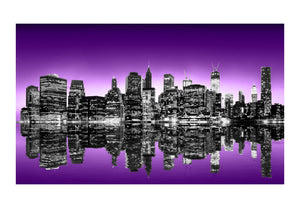 Fotobehang - The Big Apple in purple color