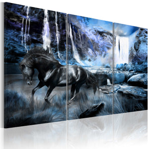Foto schilderij - Waterfall in colour of sapphire